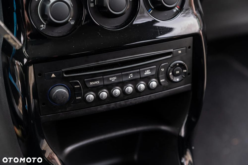 Citroën C3 Pure Tech (VTi) 68 Attraction - 27