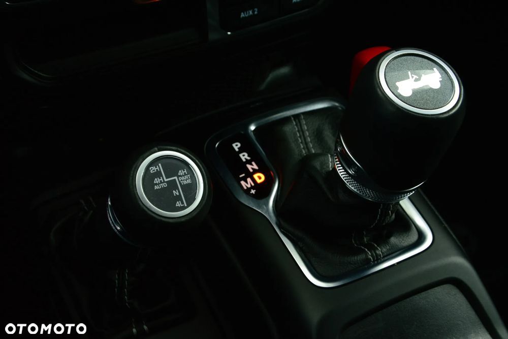 Jeep Wrangler Unlimited 2.0 Turbo PHEV 4xe Sahara - 35