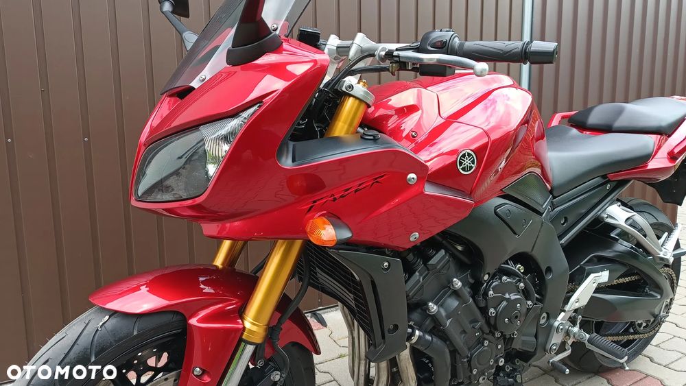 Yamaha FZ - 21