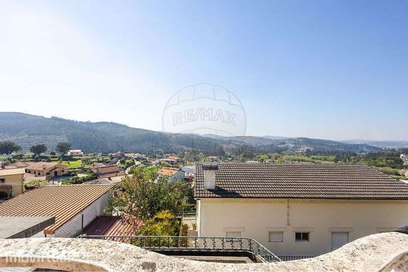 Moradia T4 - pronta a habitar - Grande imagem: 3/8