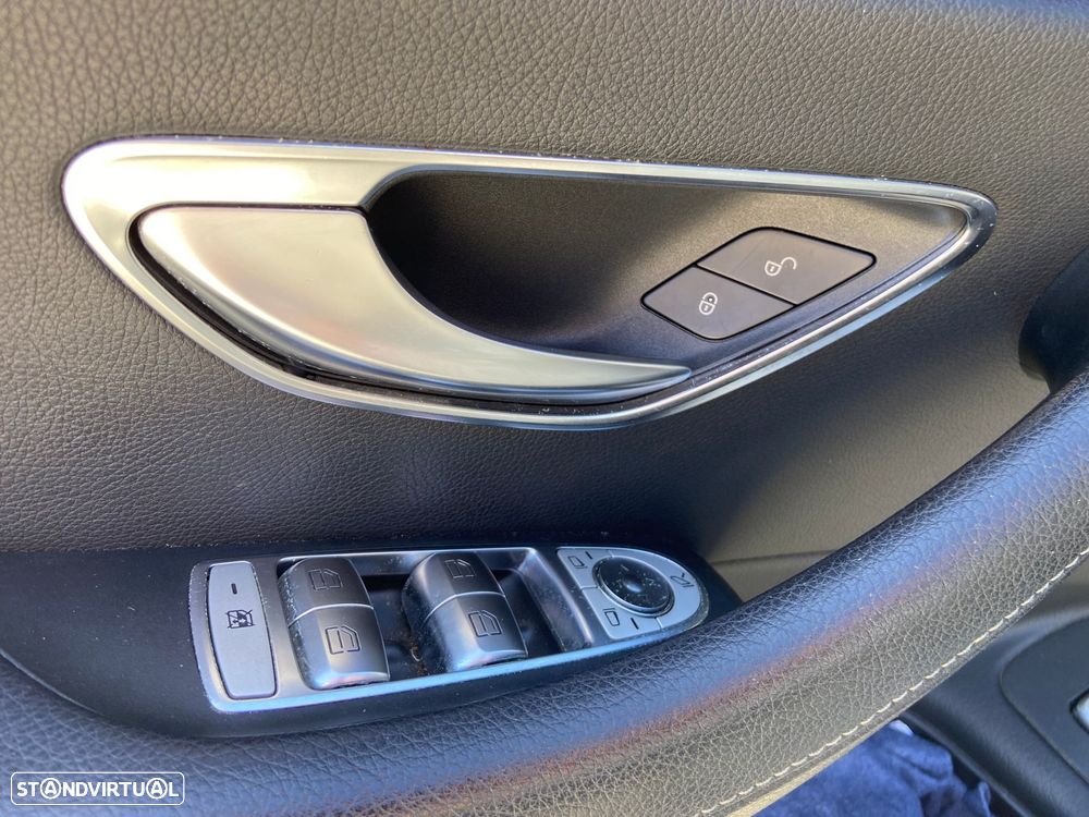 Mercedes-Benz E 220 d 9G-TRONIC Exclusive - 13