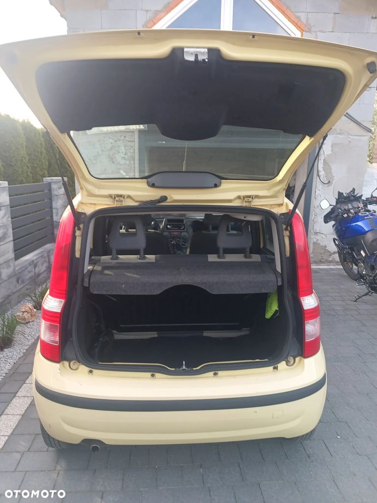 Fiat Panda 1.1 Active dla kobiet - 8
