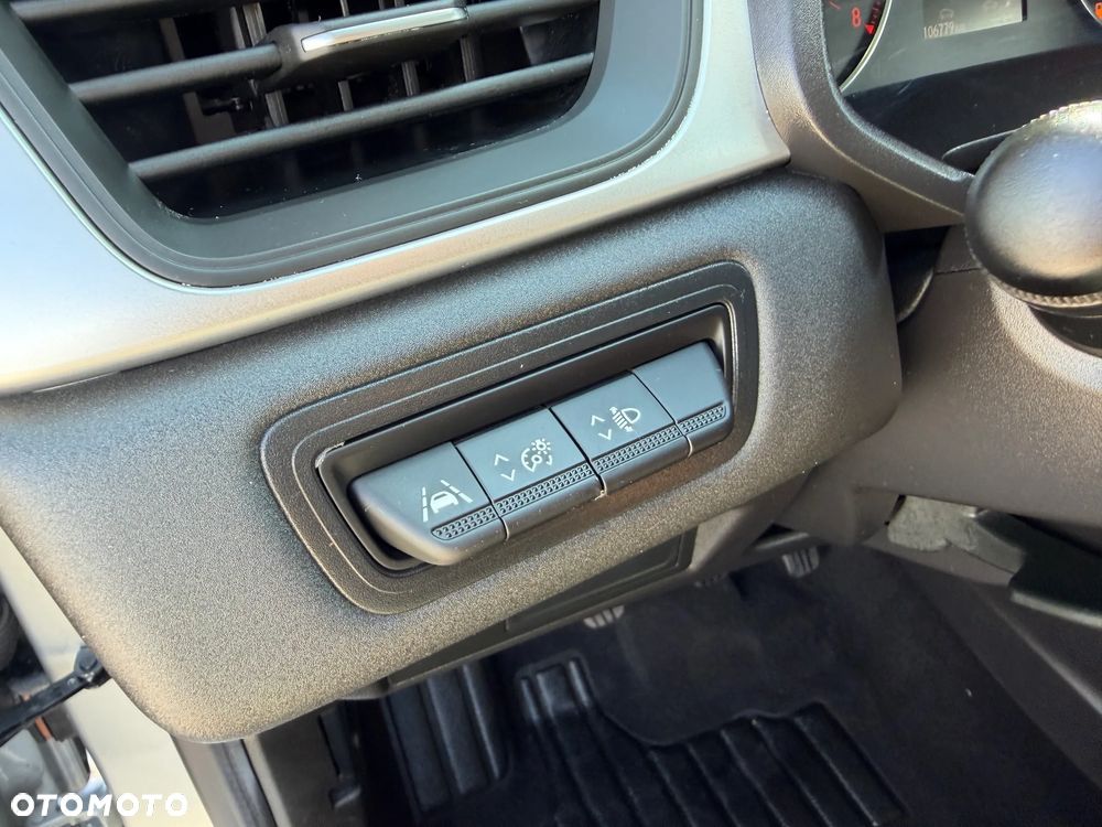 Renault Captur - 15