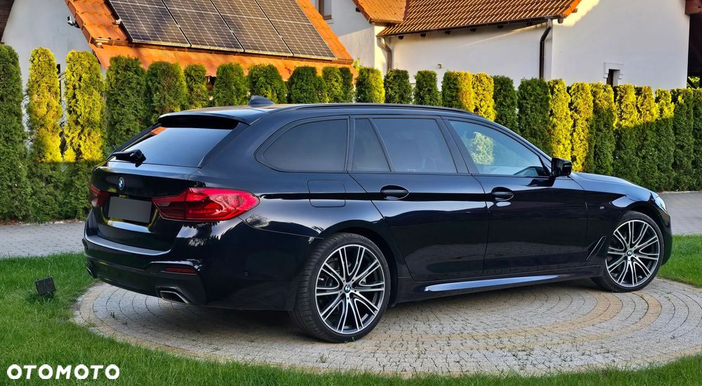 BMW Seria 5 520d xDrive mHEV M Sport sport - 12