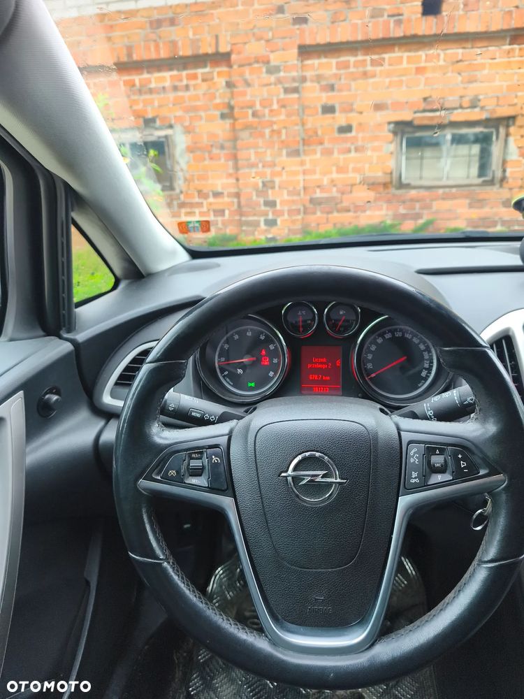Opel Astra 1.4 Turbo Sport - 8