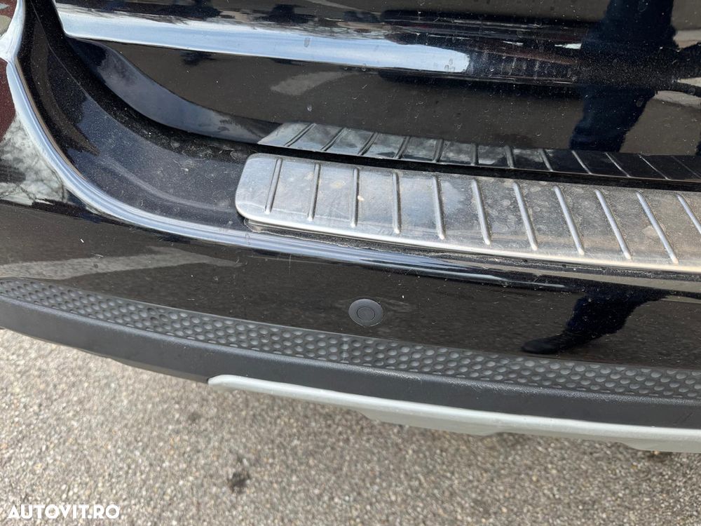 Mercedes-Benz ML - 9