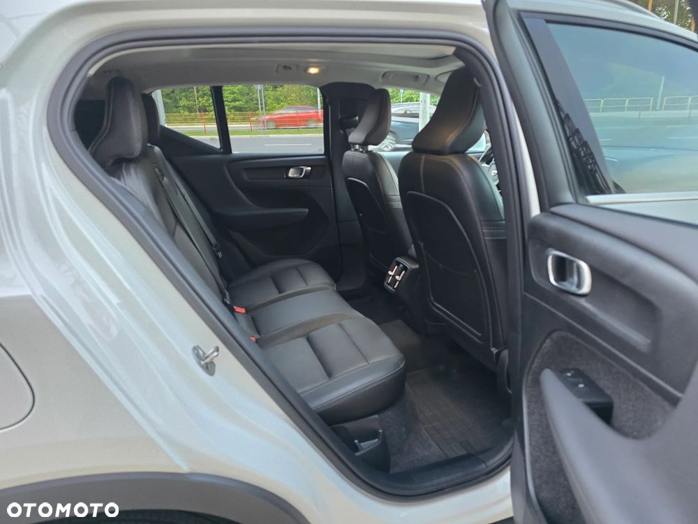 Volvo XC 40 B5 B AWD Ultimate Bright - 18