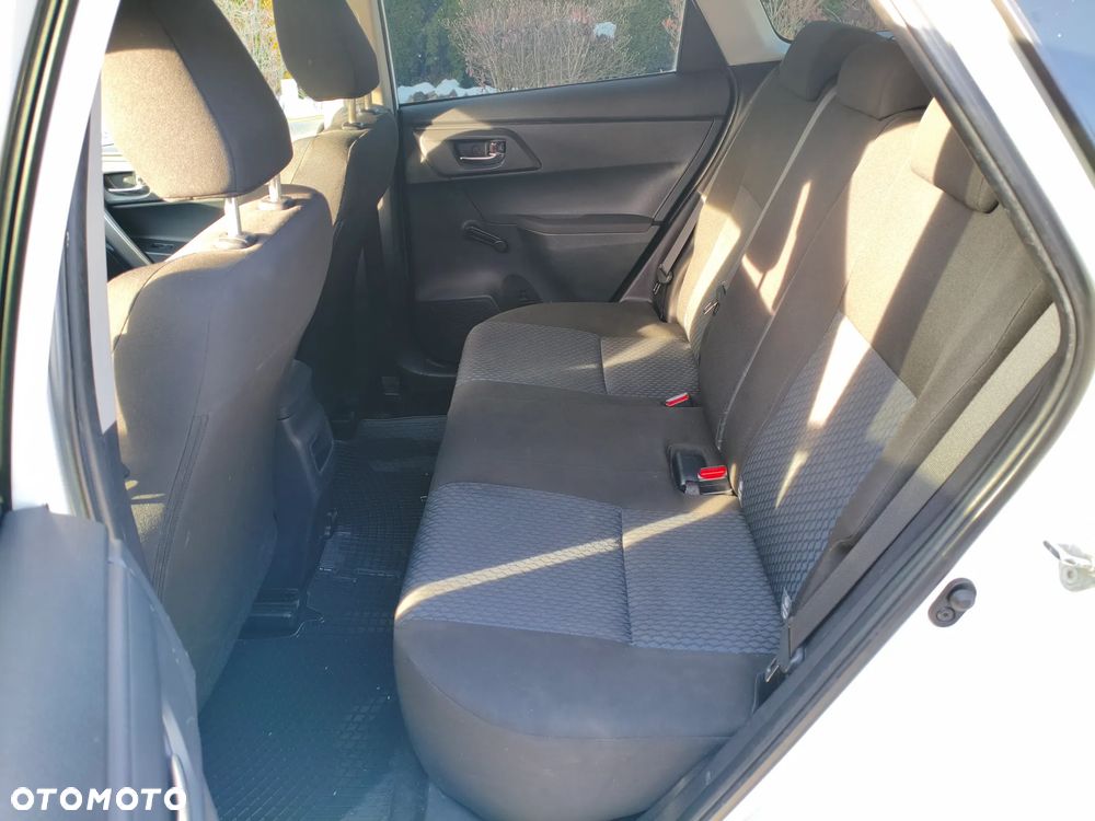 Toyota Auris 1.4 D-4D Active - 19