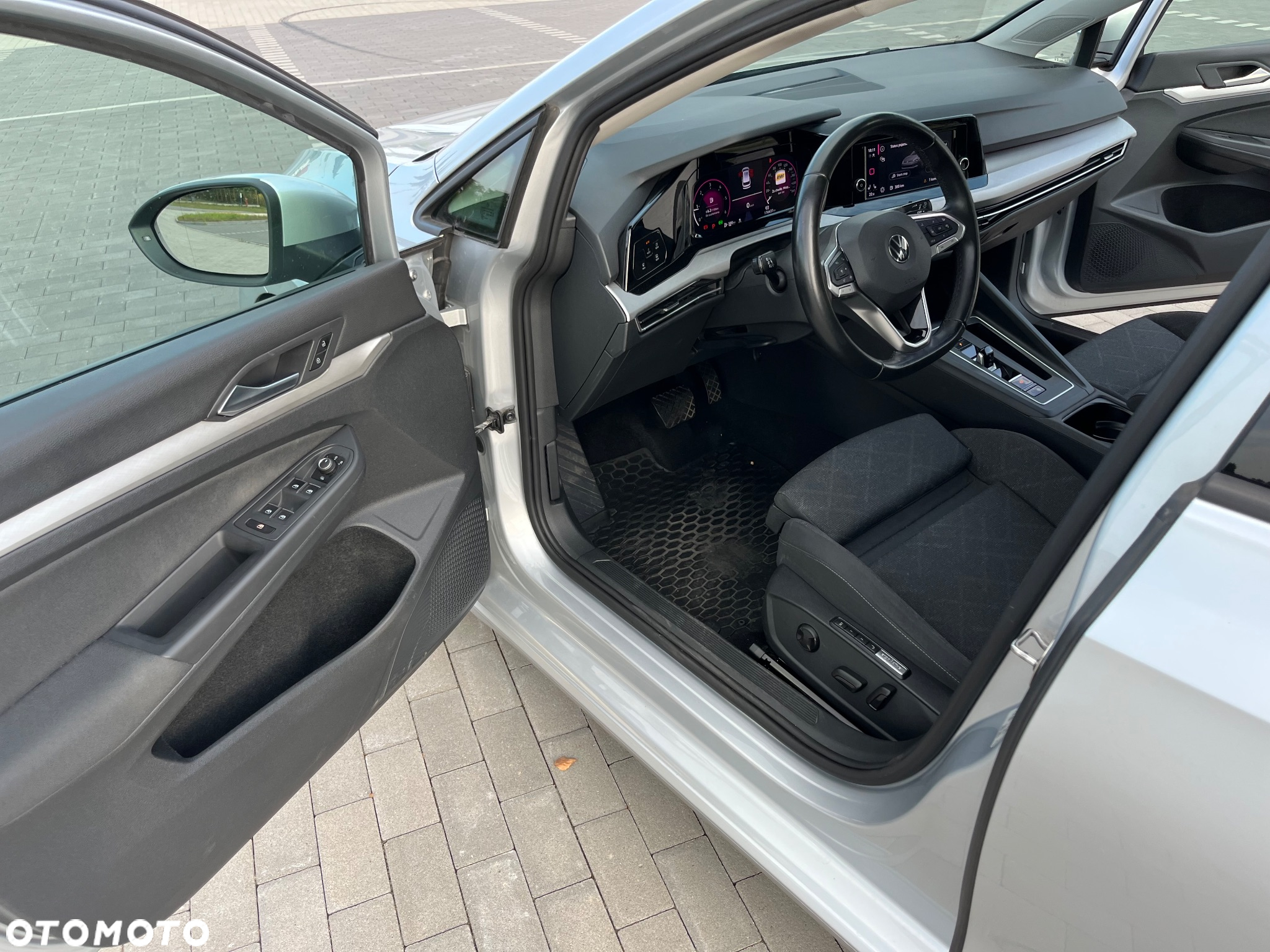 Volkswagen Golf VIII 2.0 TDI Style DSG - 17