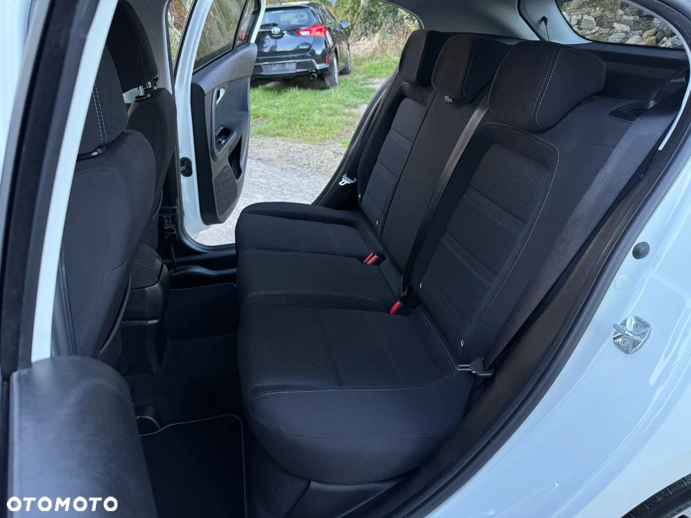 Fiat Tipo 1.4 T-Jet 16v S-Design - 27