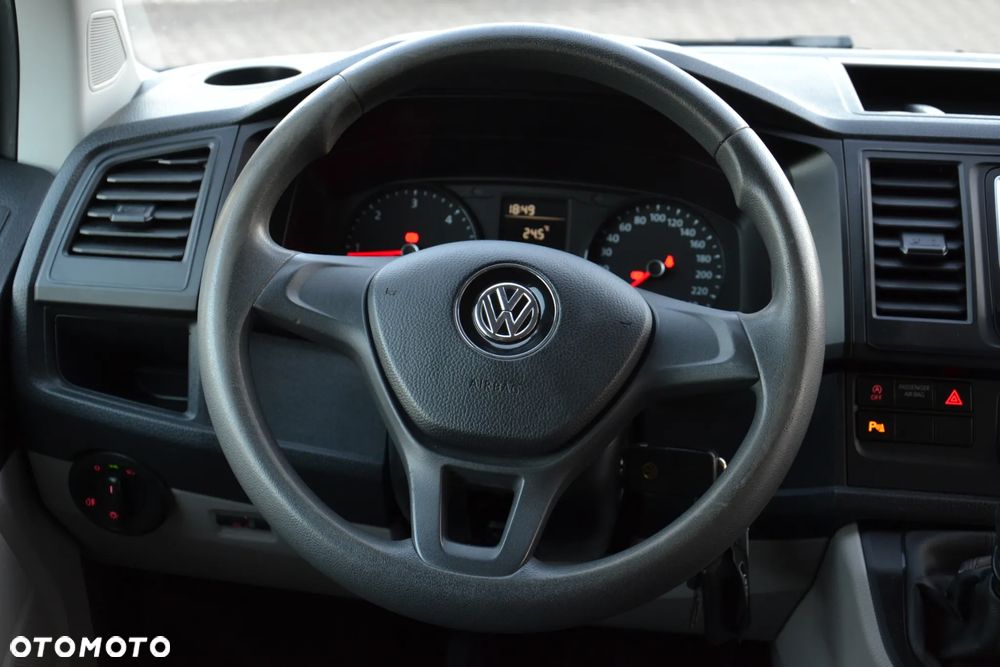 Volkswagen Transporter Caravelle Kurz Comfortline - 20