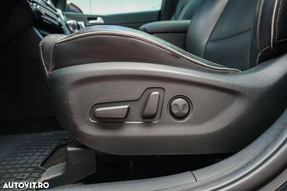 Kia Sportage 2.0 DSL 8AT HP 4x4 GT Line - 30