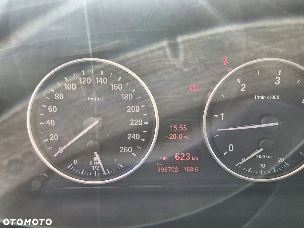 BMW Seria 5 525d - 9
