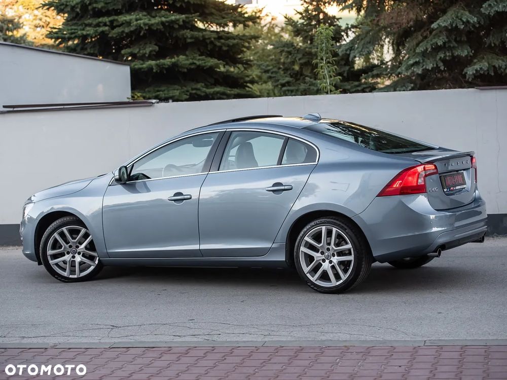 Volvo S60 - 10