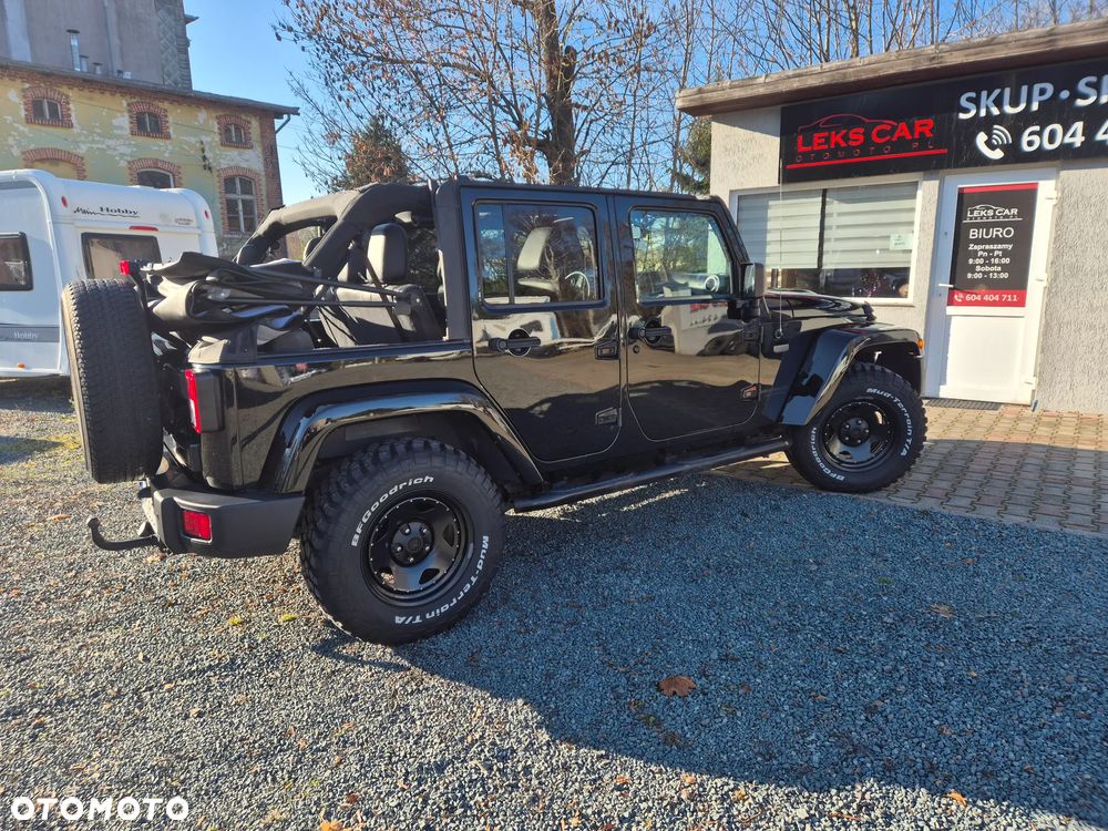 Jeep Wrangler 2.8 CRD Unlim Black Edition II - 20