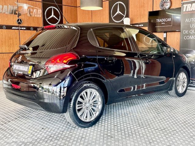 Peugeot 208 1.6 BlueHDi Style - 13