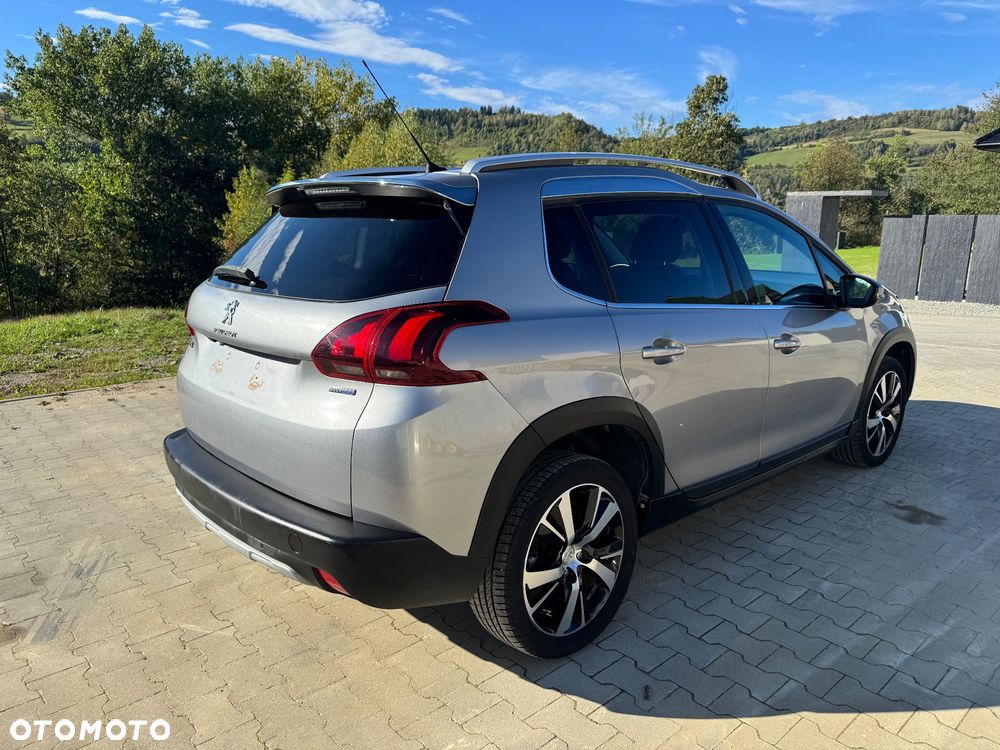 Peugeot 2008 - 6