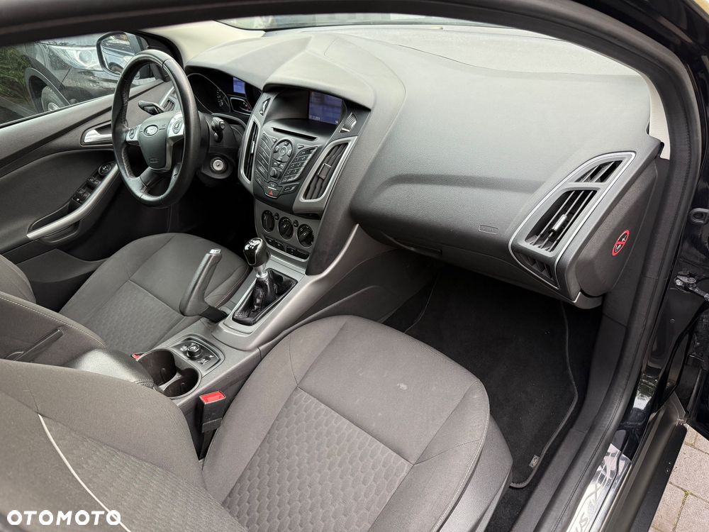 Ford Focus 1.0 EcoBoost Start-Stopp-System Champions Edition - 11