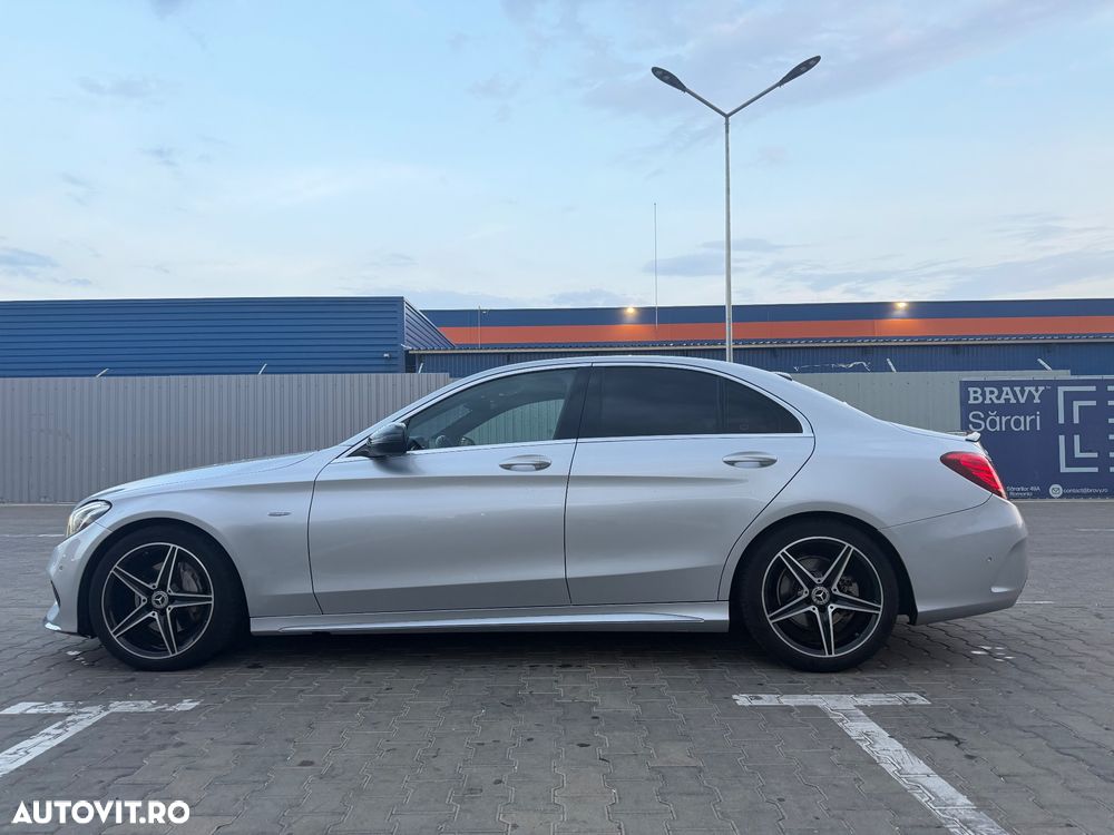 Mercedes-Benz C - 18