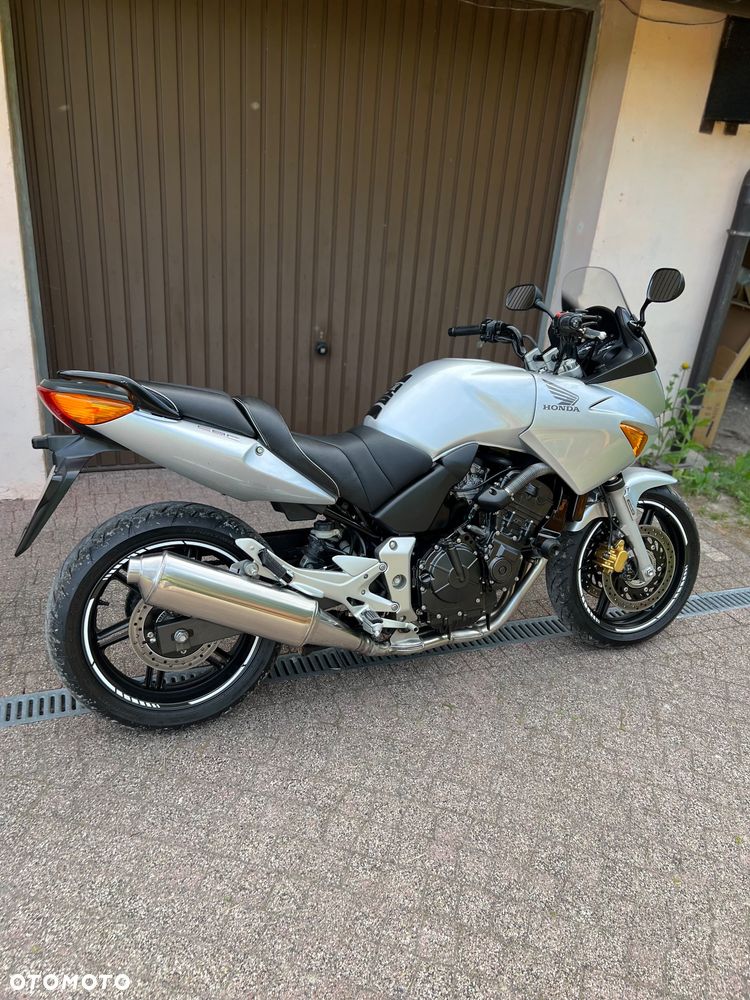 Honda CBF - 2