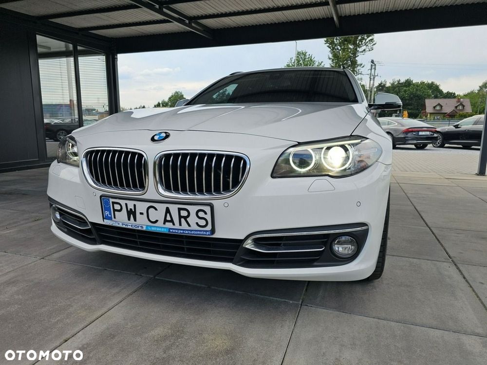 BMW Seria 5 520d xDrive Luxury Line - 7