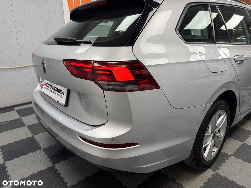 Volkswagen Golf - 24