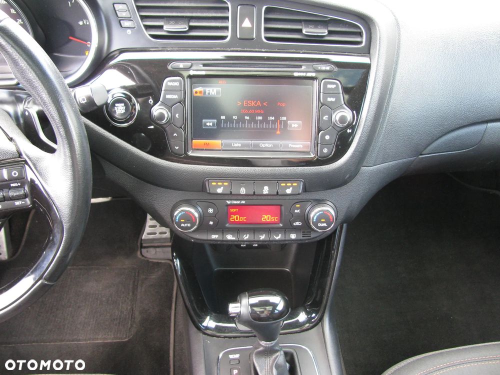 Kia Ceed 1.6 GDI DCT Platinum Edition - 21