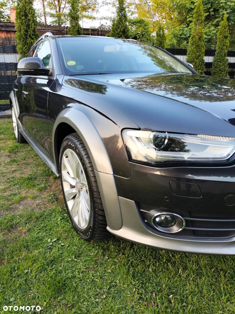 Audi A4 Allroad - 16