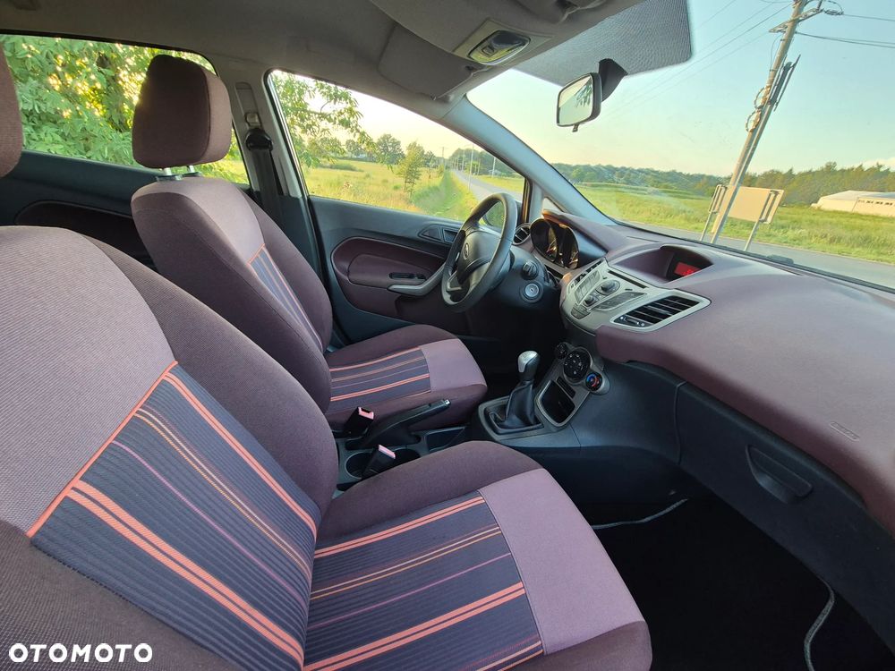 Ford Fiesta 1.25 Viva - 21