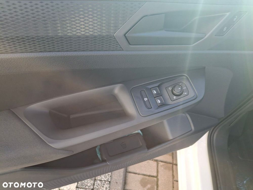 Volkswagen Caddy - 14