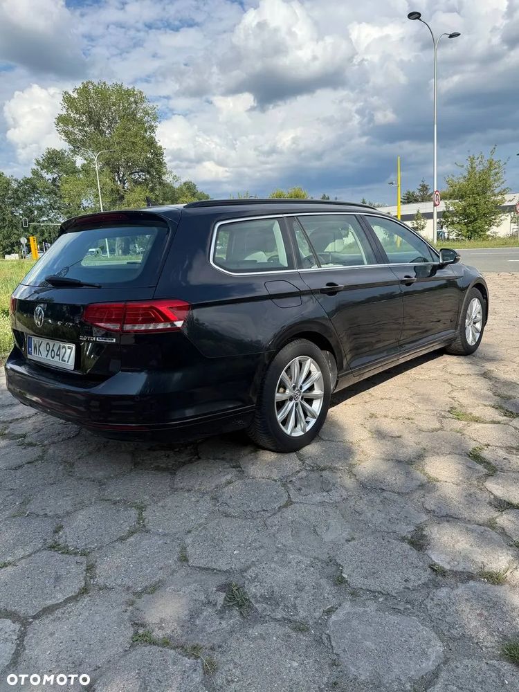 Volkswagen Passat Variant 2.0 TDI SCR DSG Business - 5