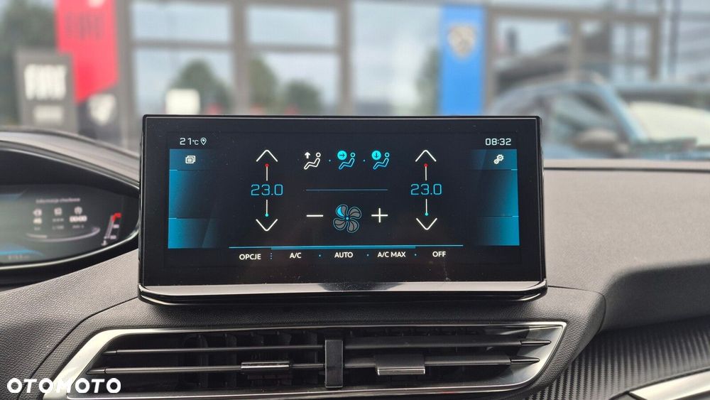 Peugeot 3008 1.2 PureTech Active Pack S&S EAT8 - 34