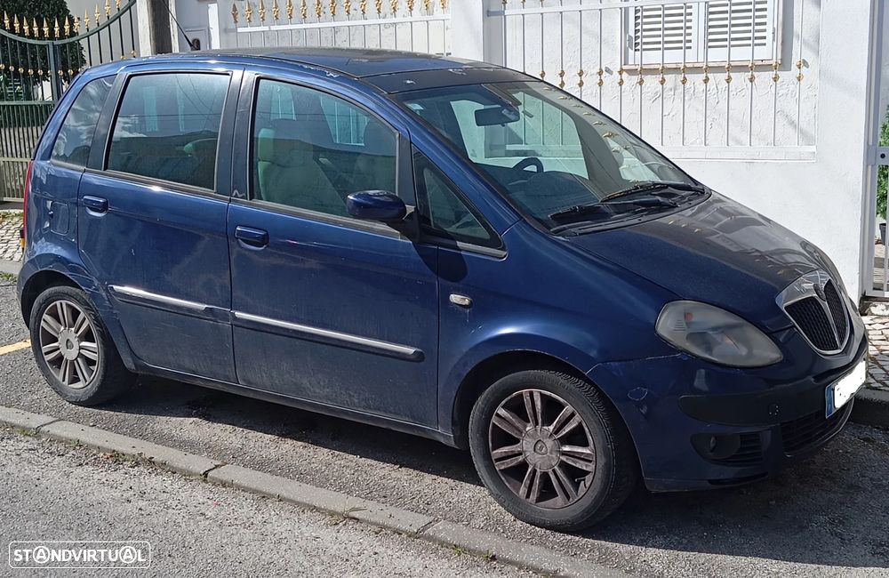 Lancia Musa 1.3 16V M-jet Oro - 8