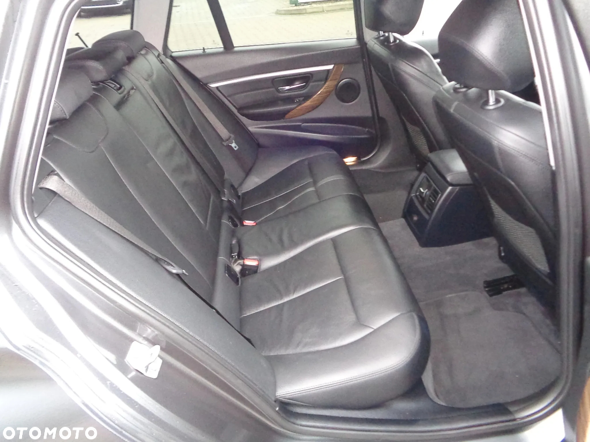 BMW Seria 3 320d Sport Line - 22
