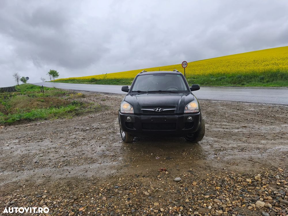 Hyundai Tucson 2.0 2WD GLS - 2