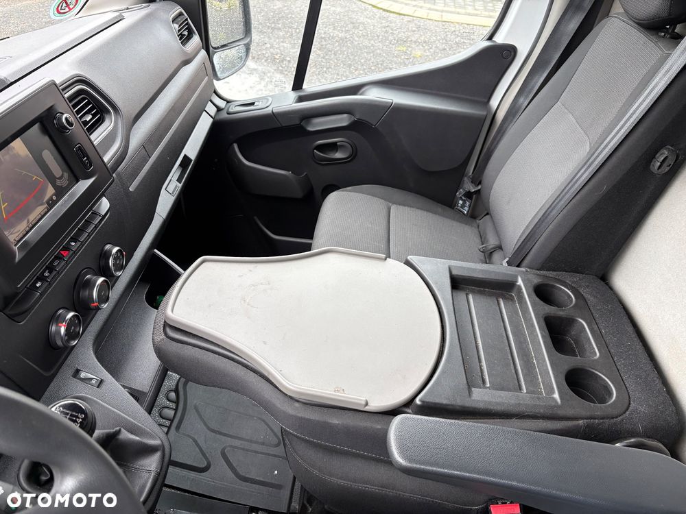 Renault Master - 16