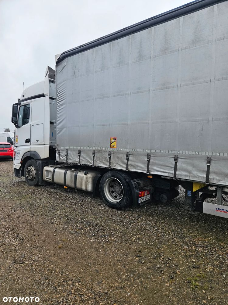 Mercedes-Benz ACTROS - 7