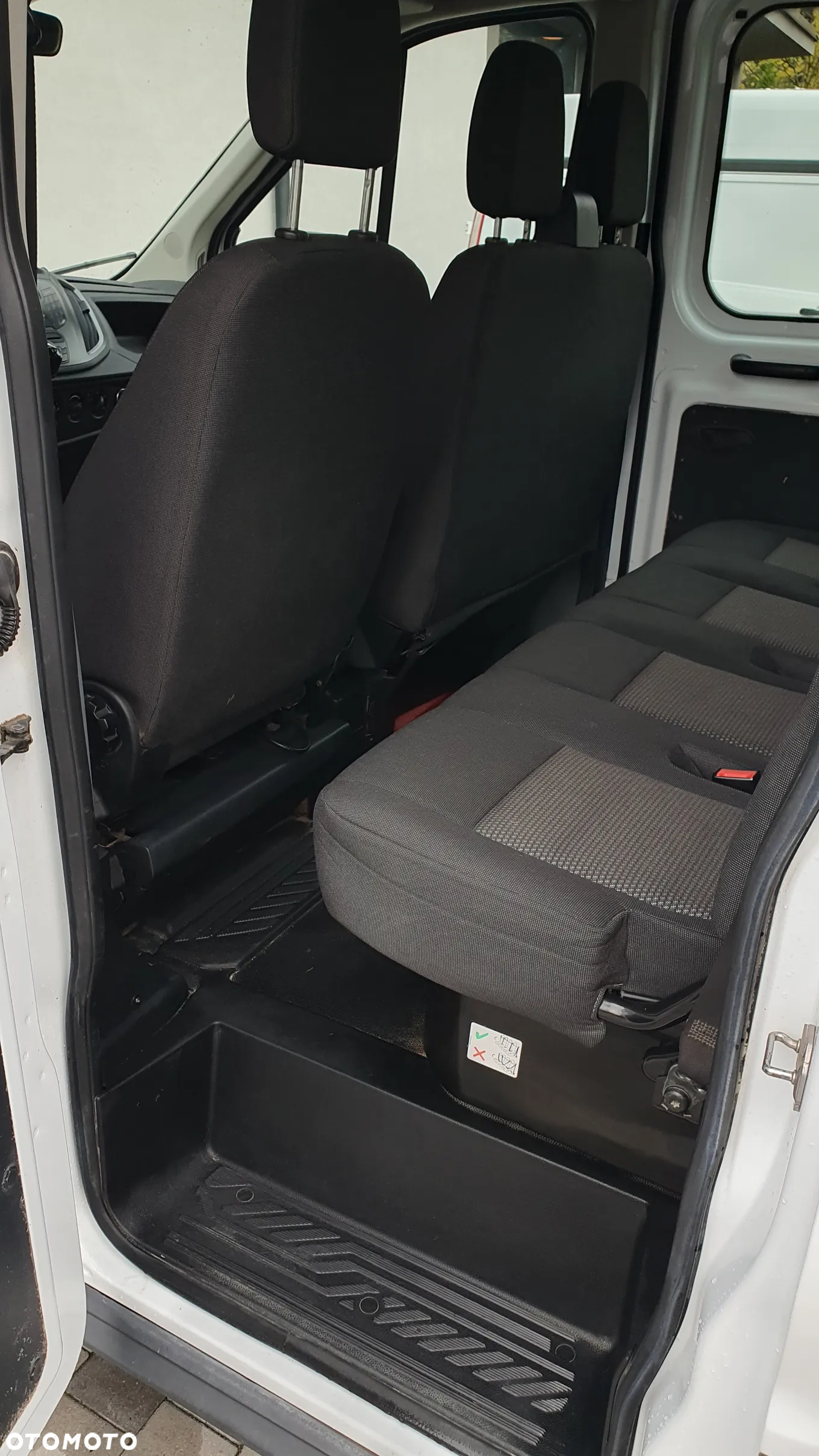 Ford Transit, Krajowy - 12