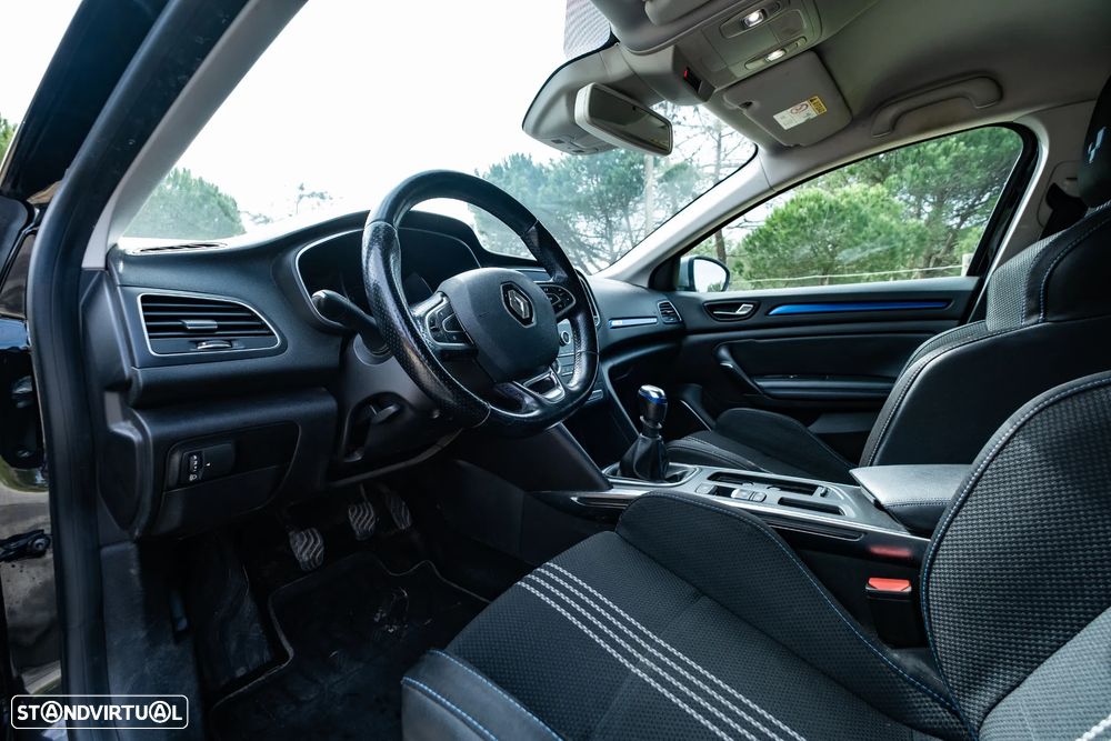 Renault Mégane Sport Tourer 1.5 dCi GT Line J18 - 21