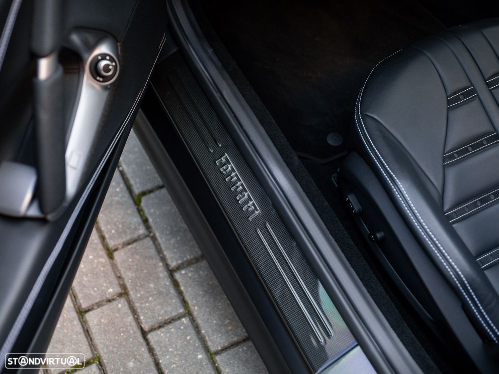 Ferrari 812 GTS Standard - 30