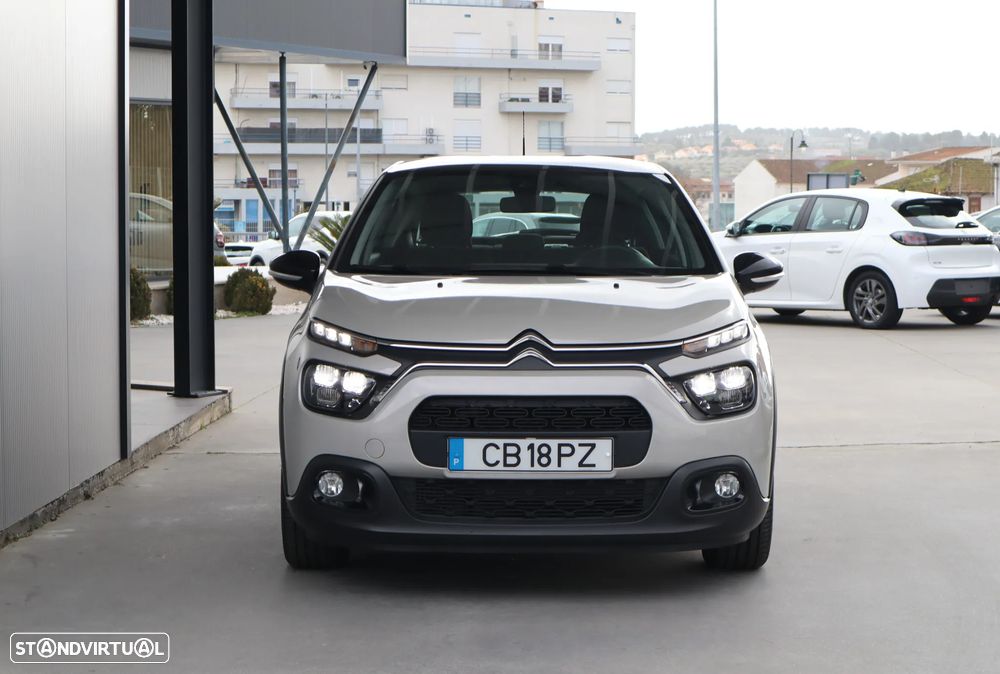 Citroën C3 1.2 PureTech Shine EAT6 - 4