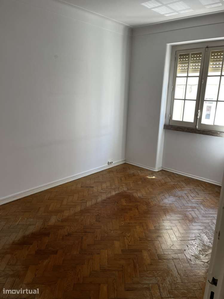 Apartamento T3 na R. do Zaire, Lisboa - Grande imagem: 5/19