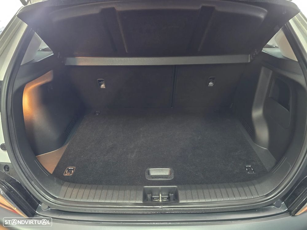 Hyundai Kauai 1.6 GDi HEV Premium (TT)+Pack Plus - 6