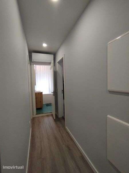 Apartamento T2 renovado - Grande imagem: 4/12