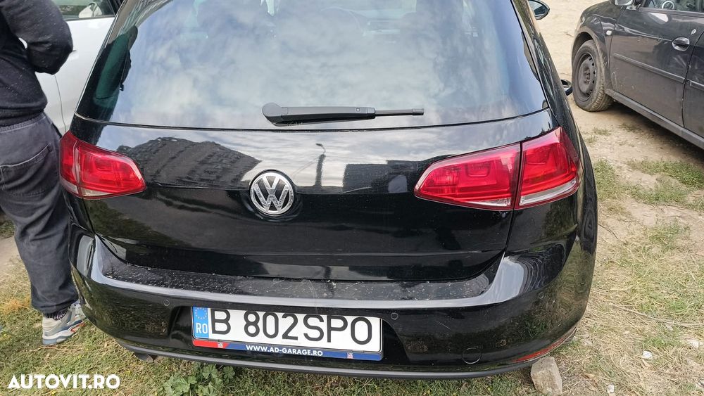 Volkswagen Golf 1.6 TDI DSG BMT Comfortline - 5