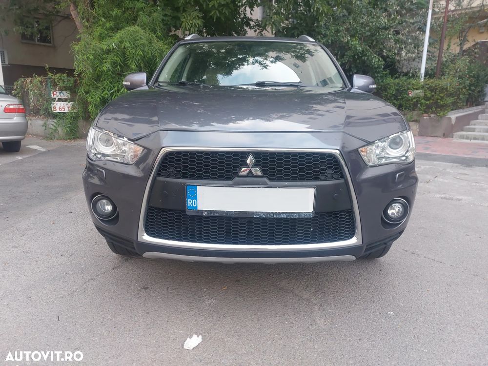 Mitsubishi Outlander 2.2 DI-D 4WD TC-SST Intense+ A05 - 2
