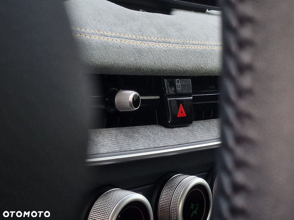 Skoda Superb 2.0 TDI SCR 4x4 Selection DSG - 34