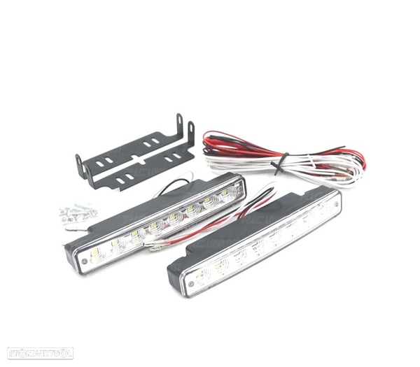 KIT LUZ DIURNA UNIVERSAL LEDS