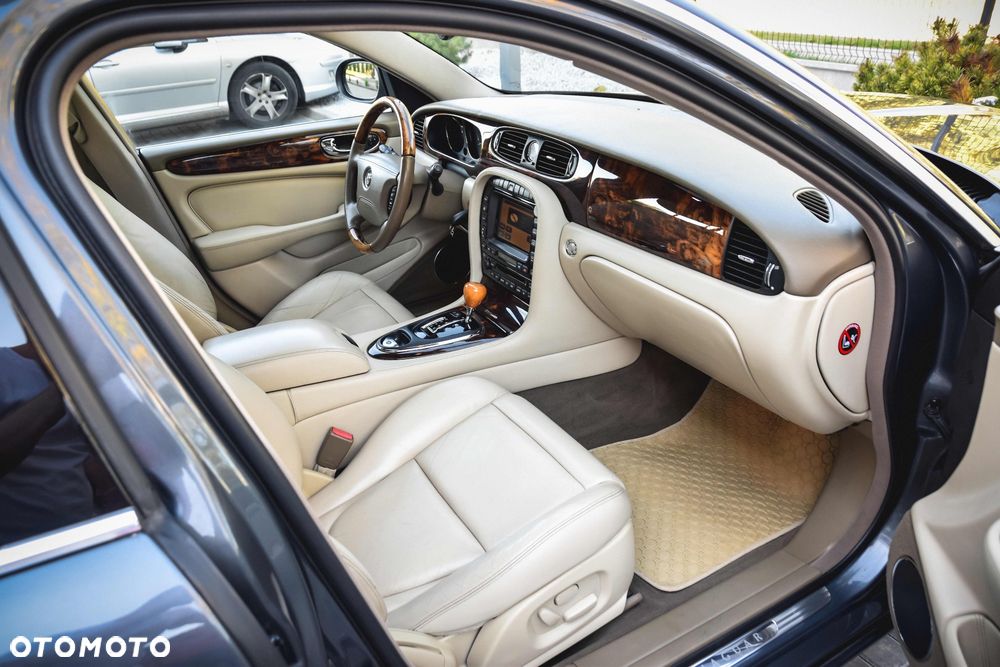 Jaguar XJ XJ6 3.0 High - 27