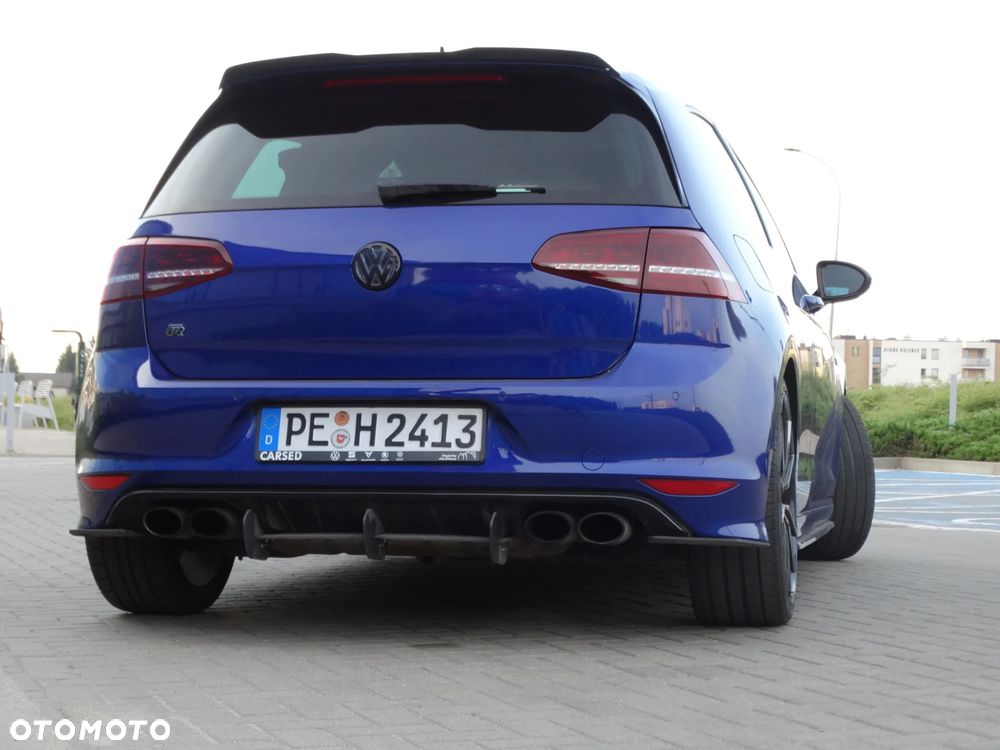 Volkswagen Golf - 15